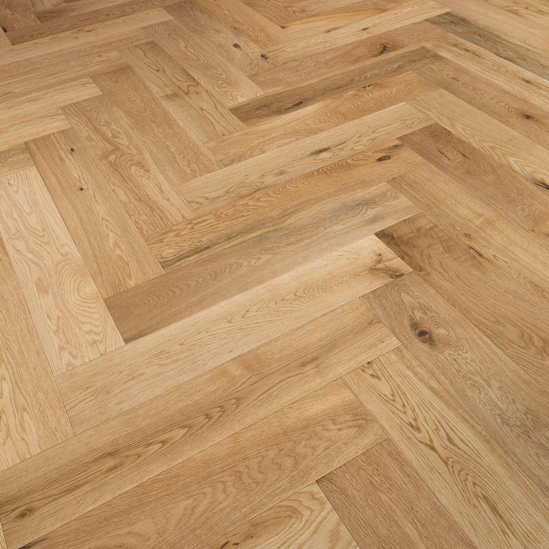 Posé un parquet bâton rompu en chêne naturel huilé à Bordeaux 